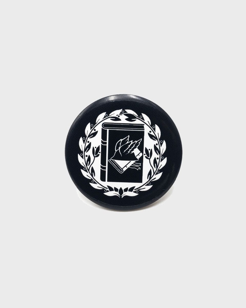 Spilla Crest